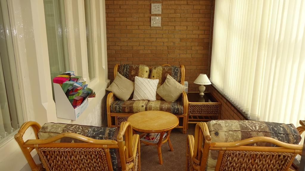 Kings Court Families & Couples Bed & Breakfast Blackpool Luaran gambar